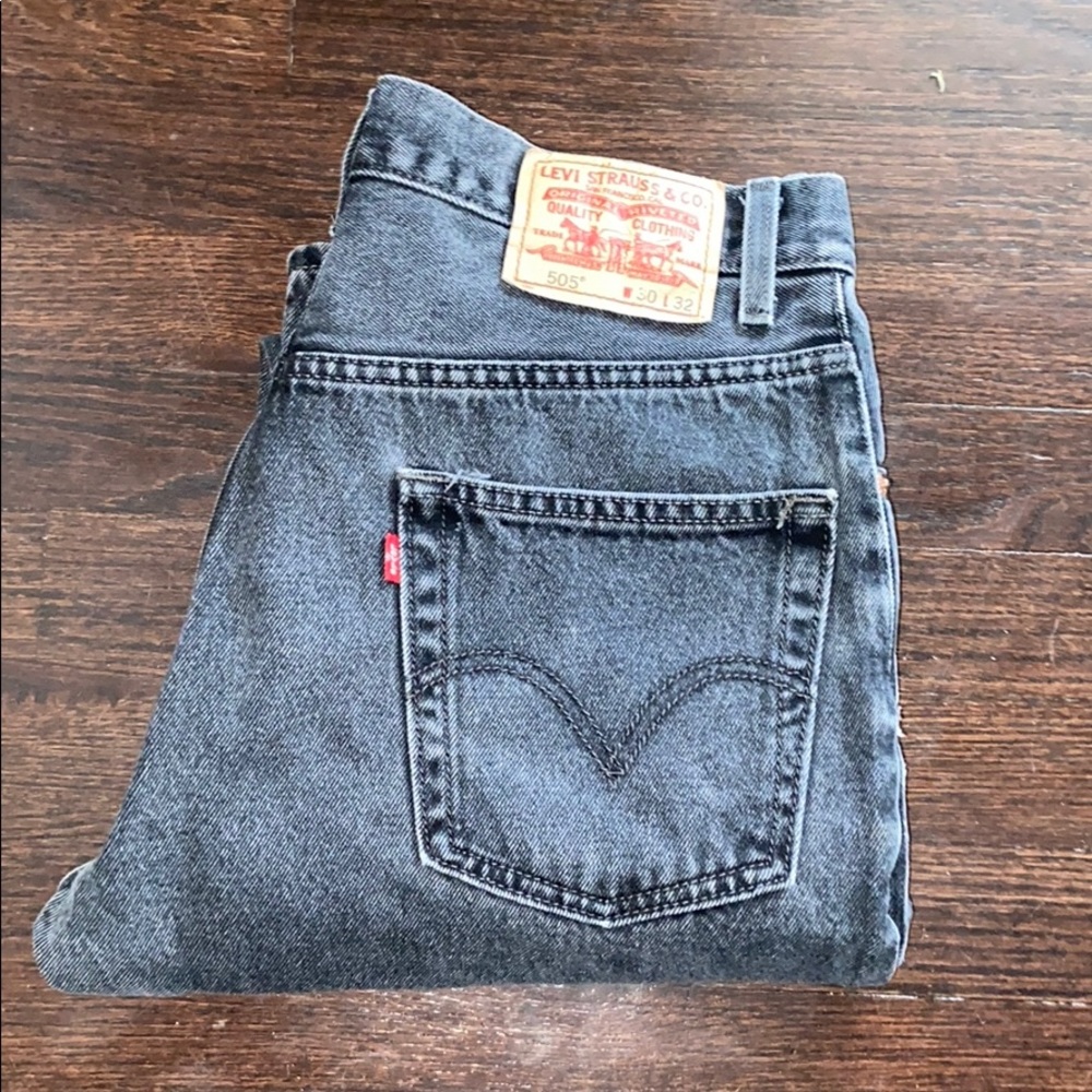 LEVIS 505 black jeans!!!